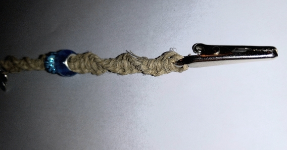 Hemp roach clip - Picture 1 of 5